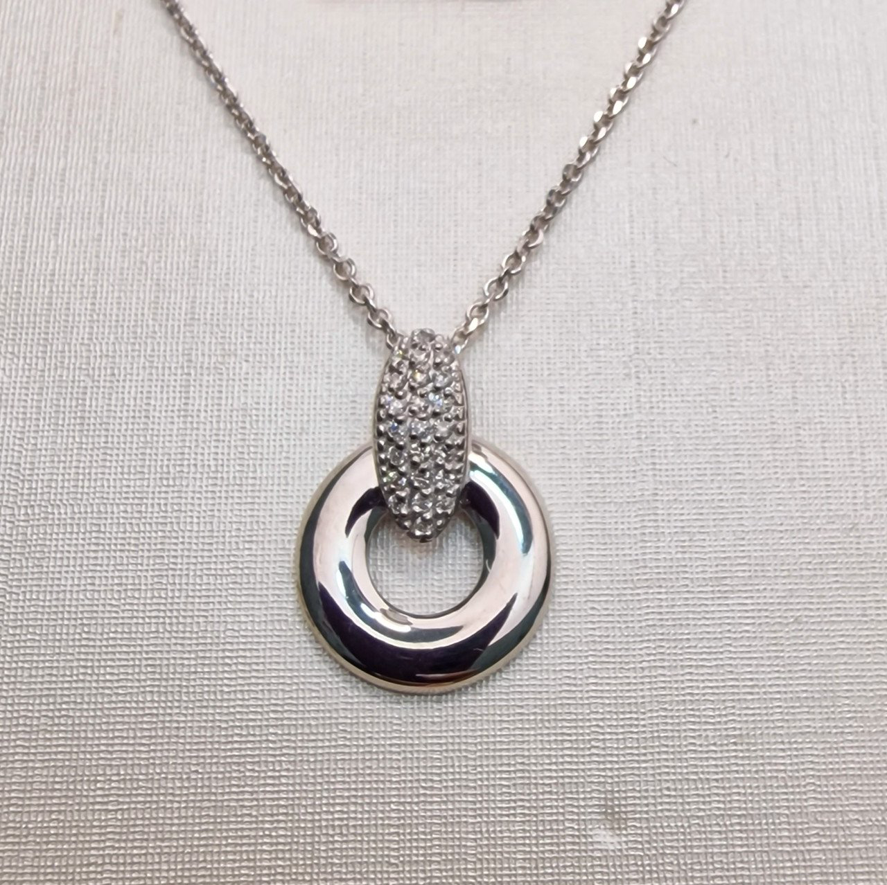 Кулон Deimantas 101934310 0,96гр 0,106ct. купить,NaN