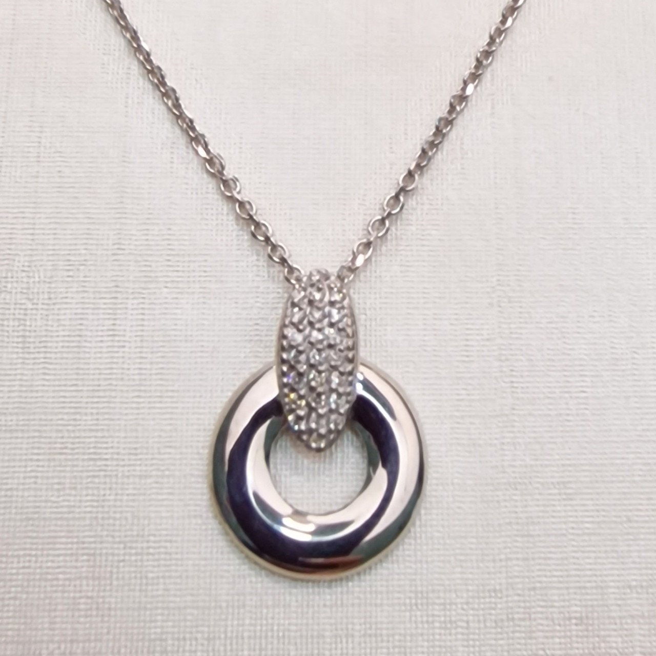 Кулон Deimantas 101934310 0,96гр 0,106ct. купить,NaN