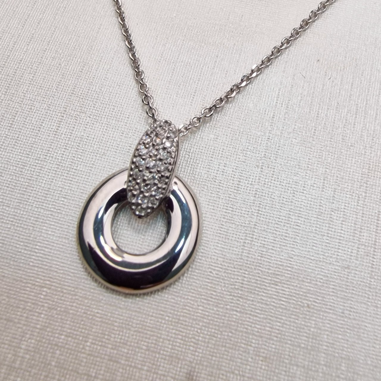 Кулон Deimantas 101934310 0,96гр 0,106ct. купить,NaN