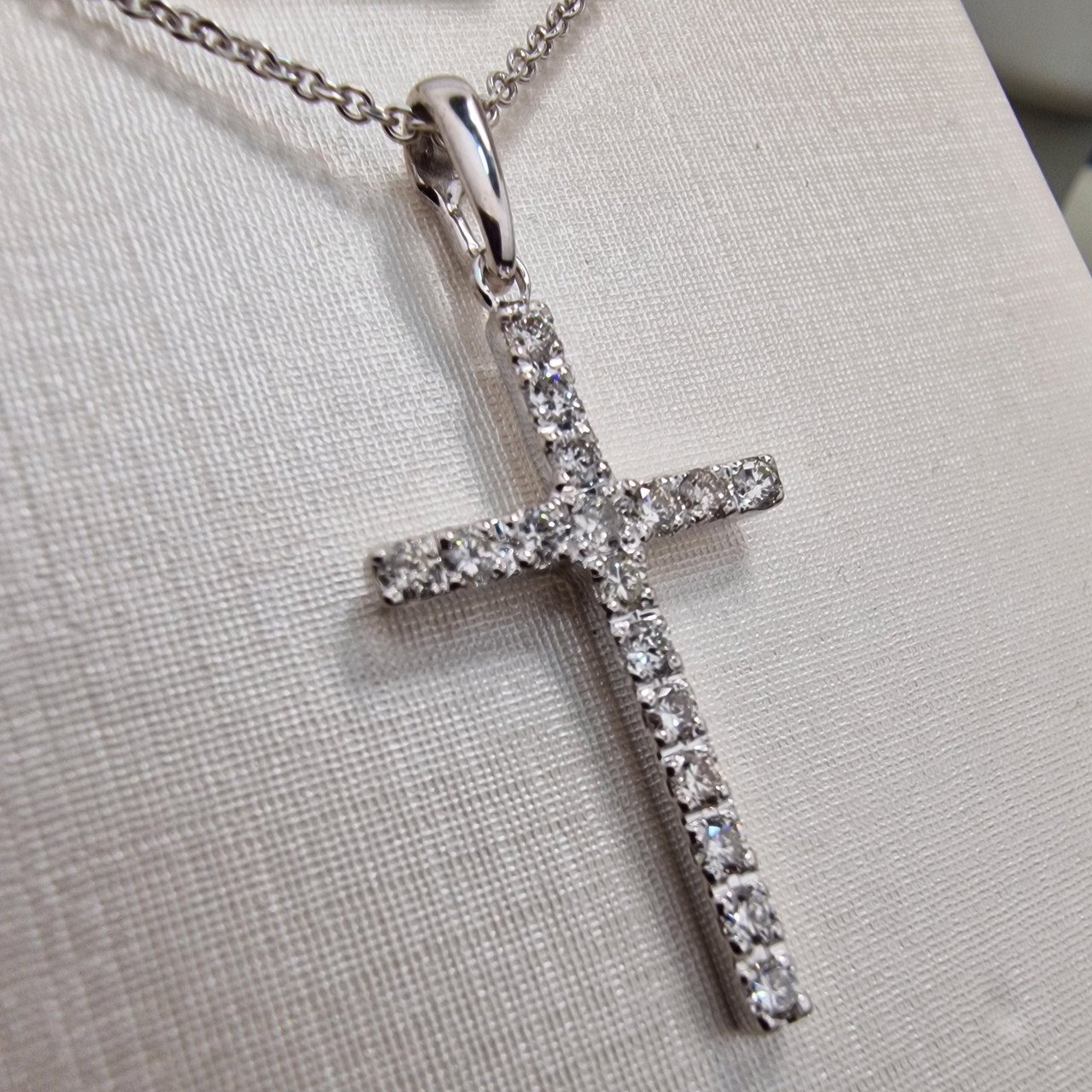 Кулон Deimantas 101934297 1,99гр 0,518ct. купить,NaN