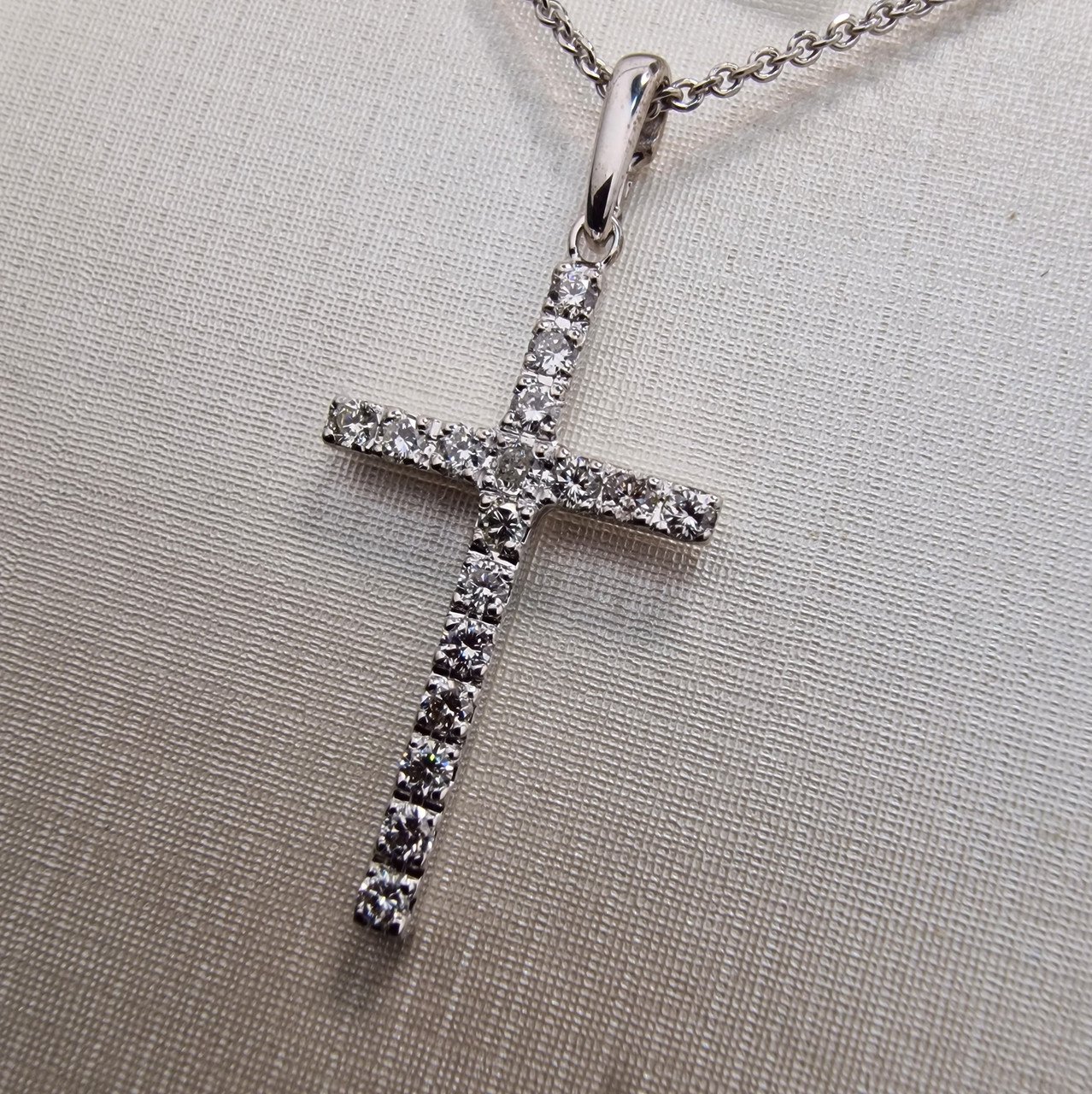 Кулон Deimantas 101934297 1,99гр 0,518ct. купить,NaN