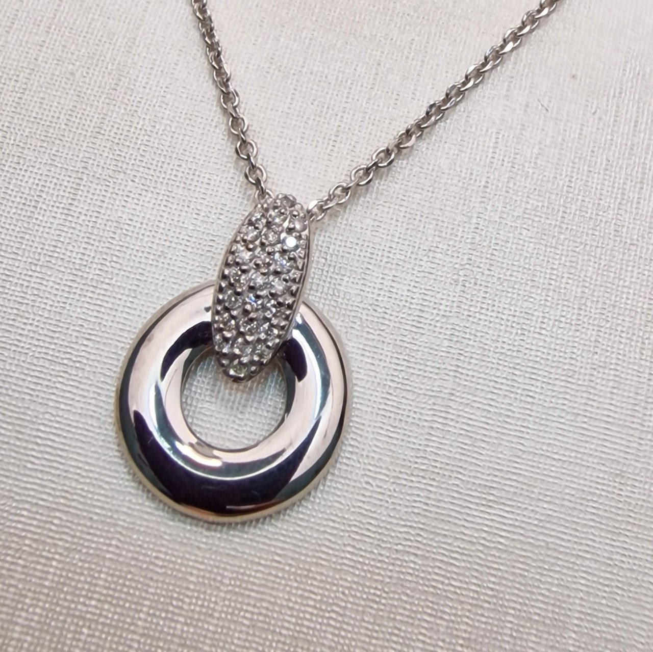 Кулон Deimantas 101934310 0,96гр 0,106ct. купить,NaN