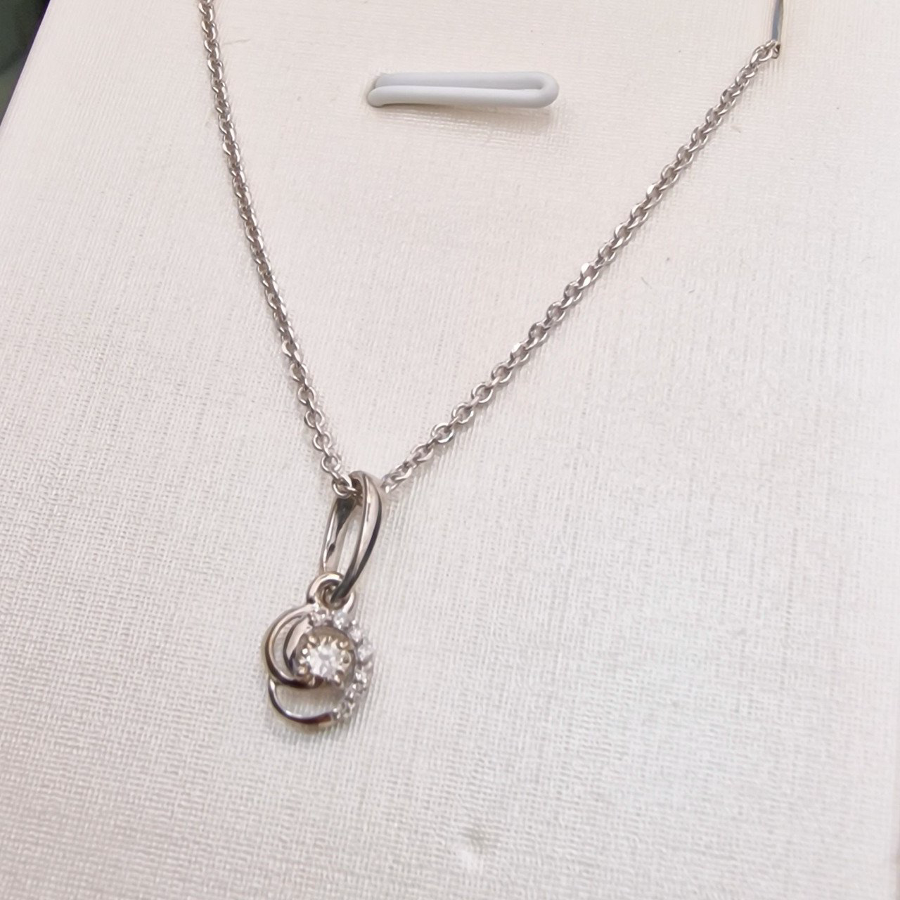 Кулон Deimantas 101934426 0,48гр 0,163ct. купить,NaN
