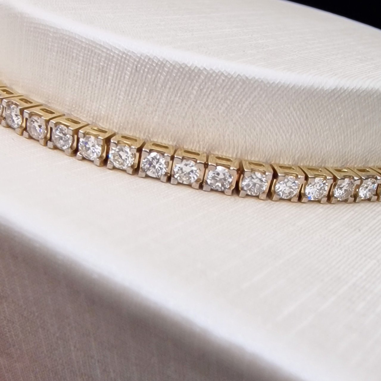 Браслет Deimantas 102074540 17,5р 10,15гр 2,15ct. купить,NaN