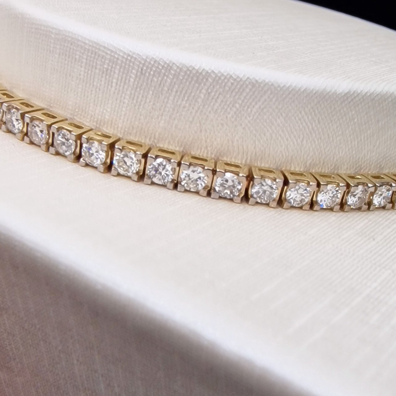 Браслет Deimantas 102074540 17,5р 10,15гр 2,15ct. купить,NaN