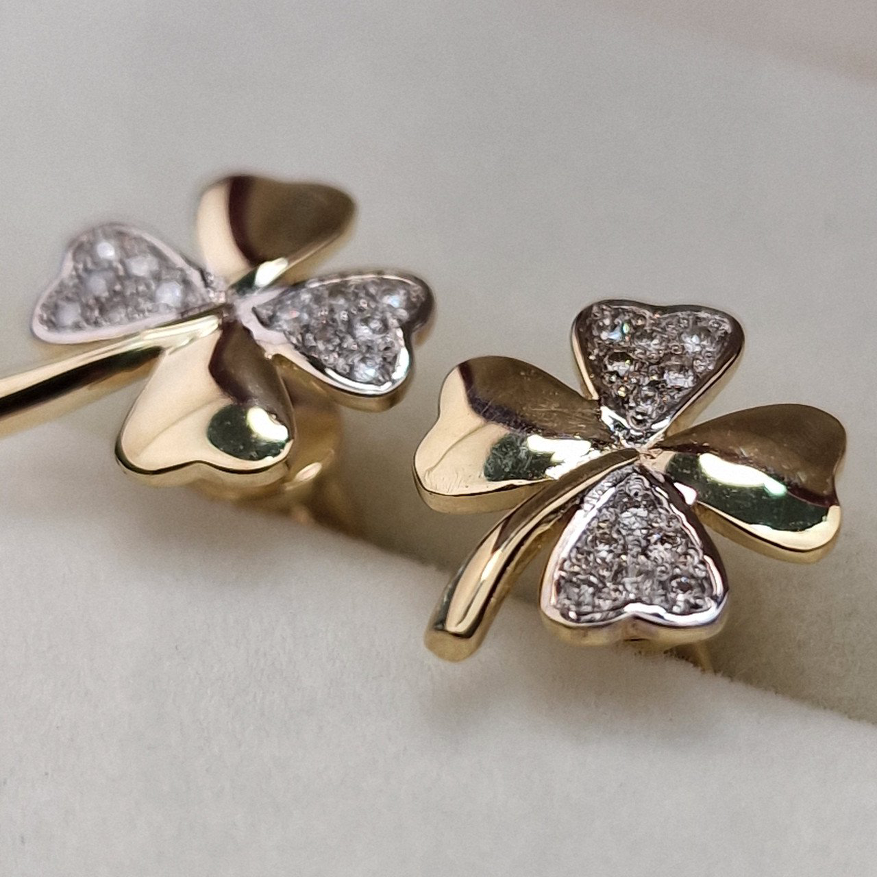 Серьги Deimantas 102187821 2,14гр 0,131ct. купить,NaN