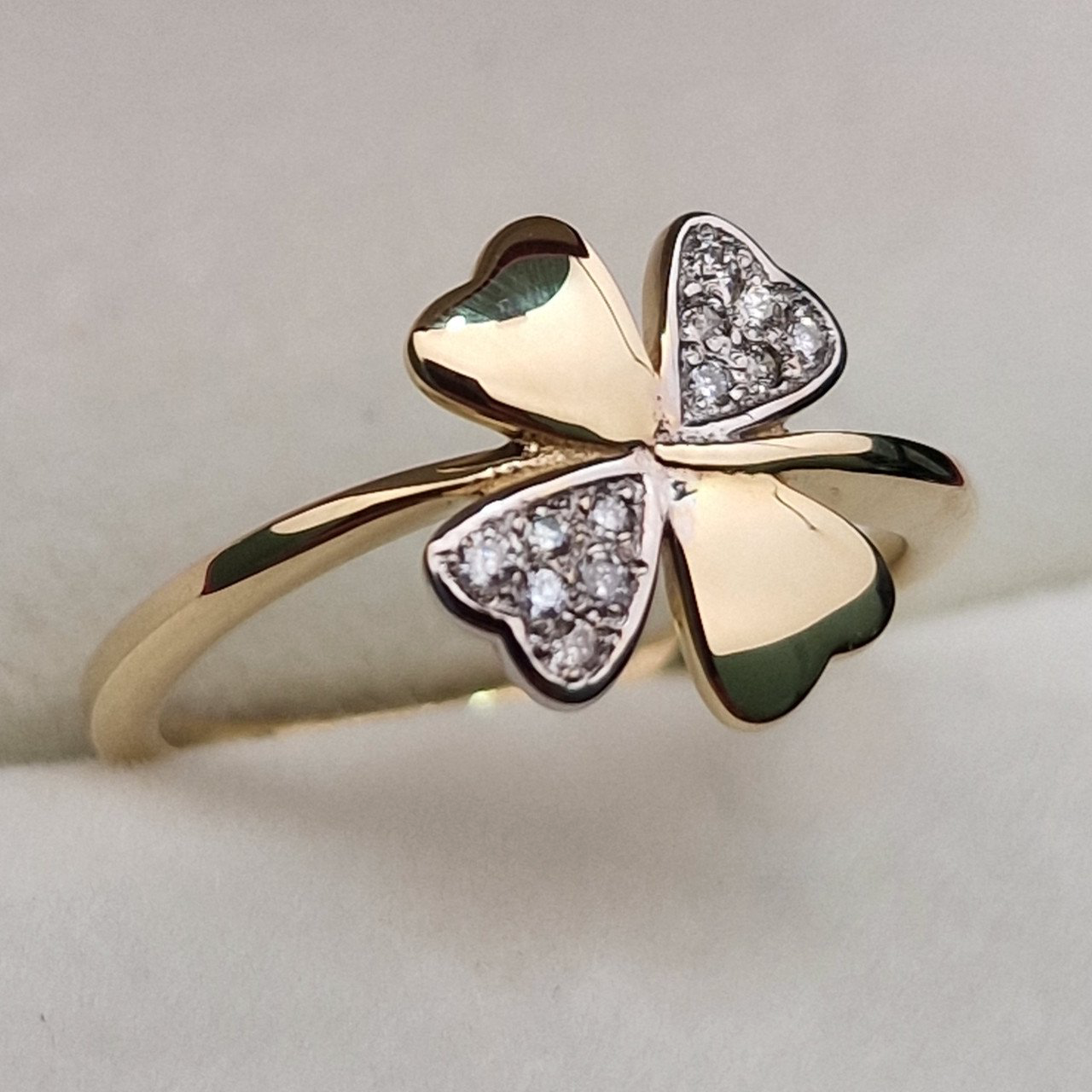 Кольцо Deimantas 102187814 15,5р 1,79гр 0,066ct. купить,NaN