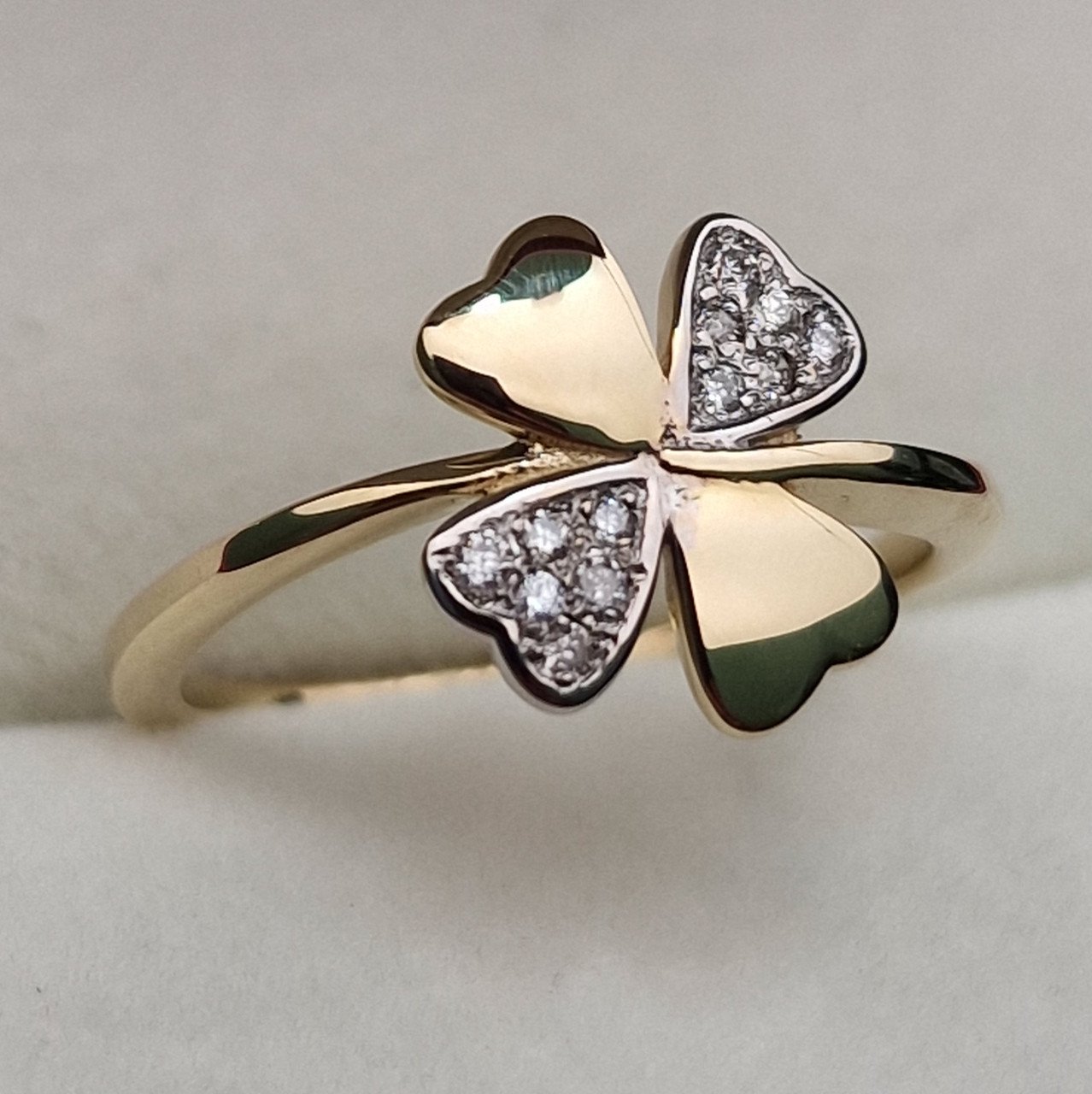 Кольцо Deimantas 102187814 15,5р 1,79гр 0,066ct. купить,NaN