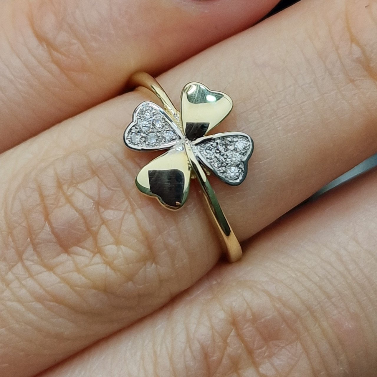 Кольцо Deimantas 102187814 15,5р 1,79гр 0,066ct. купить,NaN