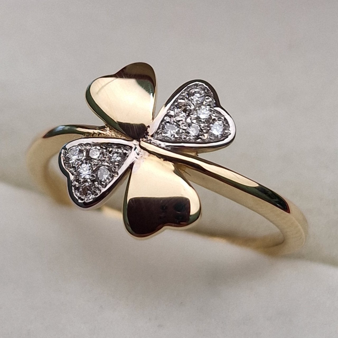 Кольцо Deimantas 102187814 15,5р 1,79гр 0,066ct. купить,NaN