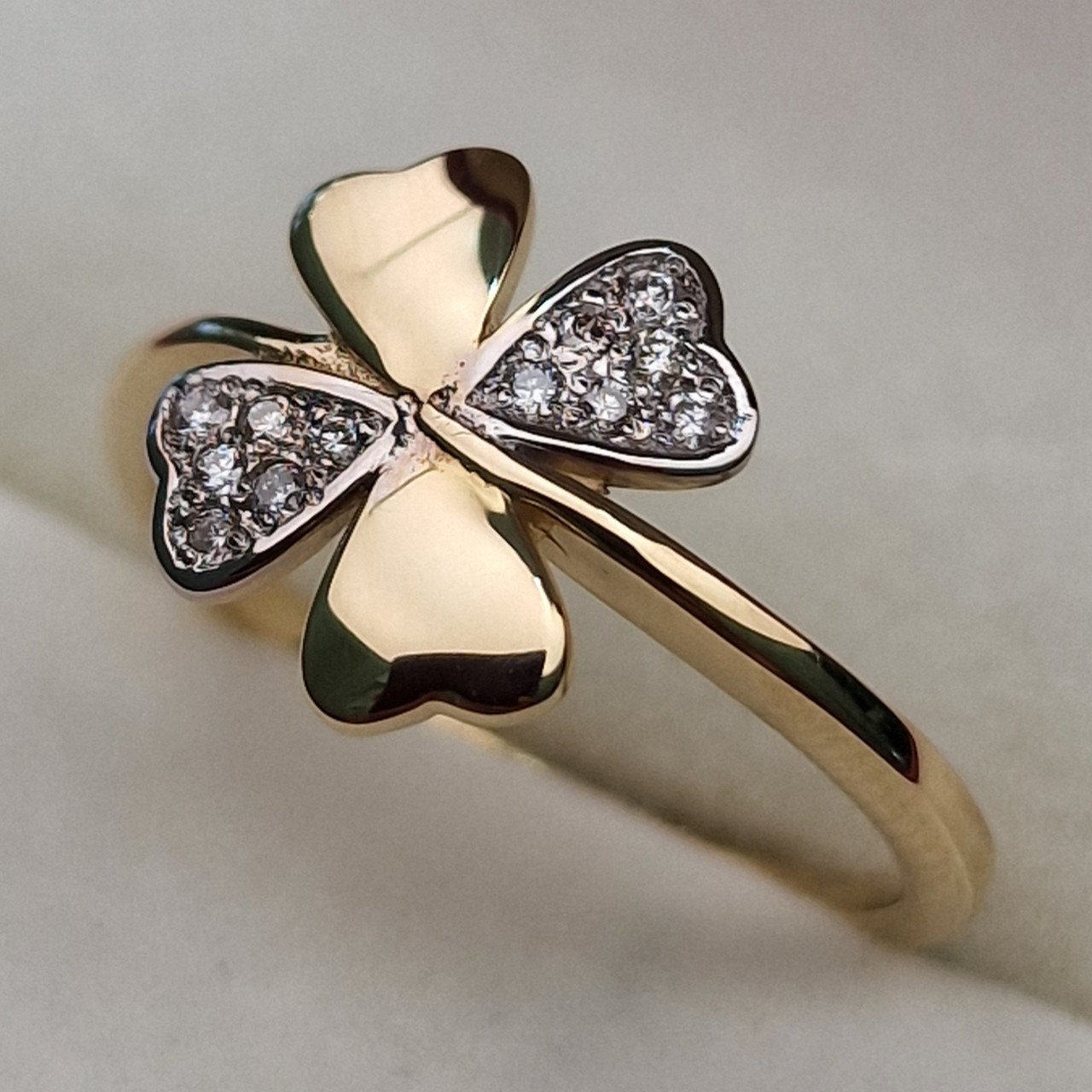 Кольцо Deimantas 102187814 15,5р 1,79гр 0,066ct. купить,NaN