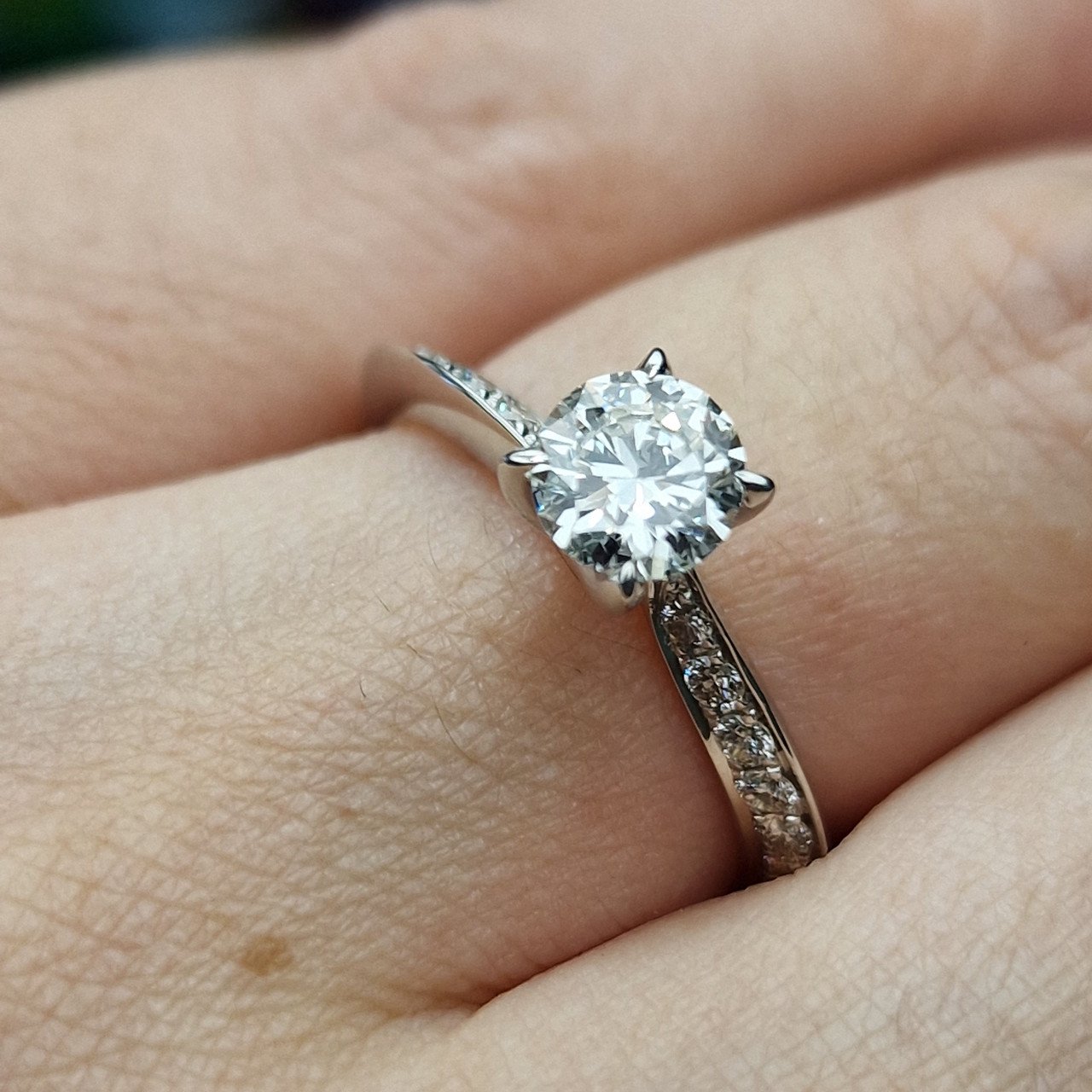 Кольцо Deimantas 102190764 17р 3,68гр 1,00ct. купить,NaN