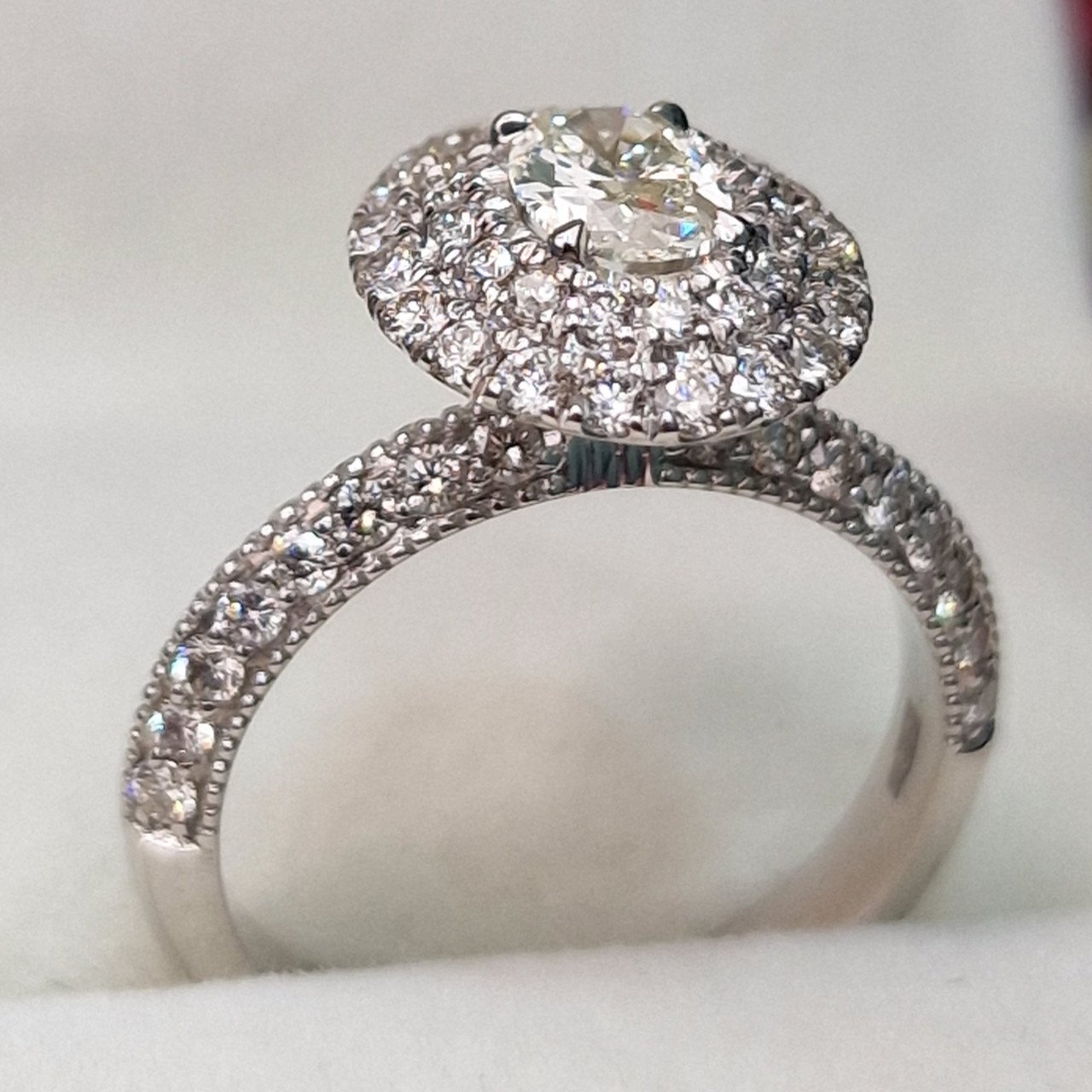 Кольцо Deimantas 102190740 16,5р 4,01гр 1,47ct. купить,NaN