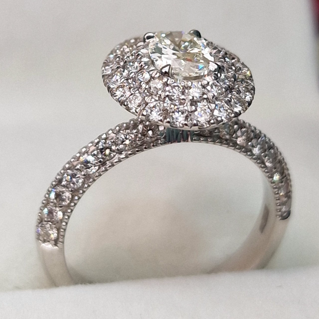 Кольцо Deimantas 102190740 16,5р 4,01гр 1,47ct. купить,NaN