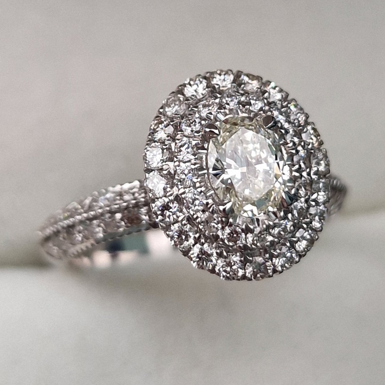 Кольцо Deimantas 102190740 16,5р 4,01гр 1,47ct. купить,NaN