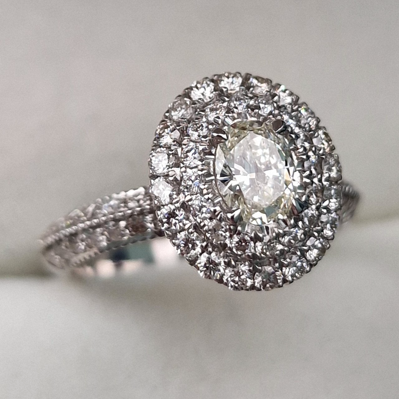 Кольцо Deimantas 102190740 16,5р 4,01гр 1,47ct. купить,NaN