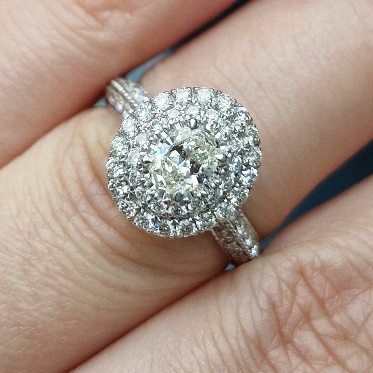 Кольцо Deimantas 102190740 16,5р 4,01гр 1,47ct. купить,NaN