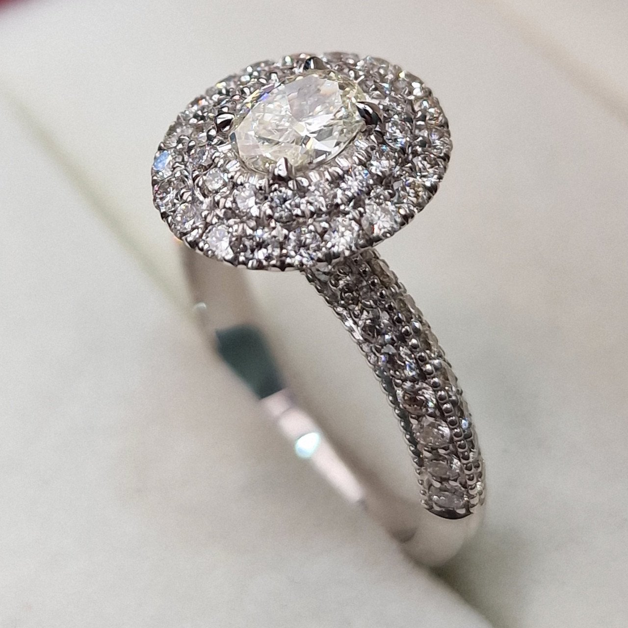 Кольцо Deimantas 102190740 16,5р 4,01гр 1,47ct. купить,NaN