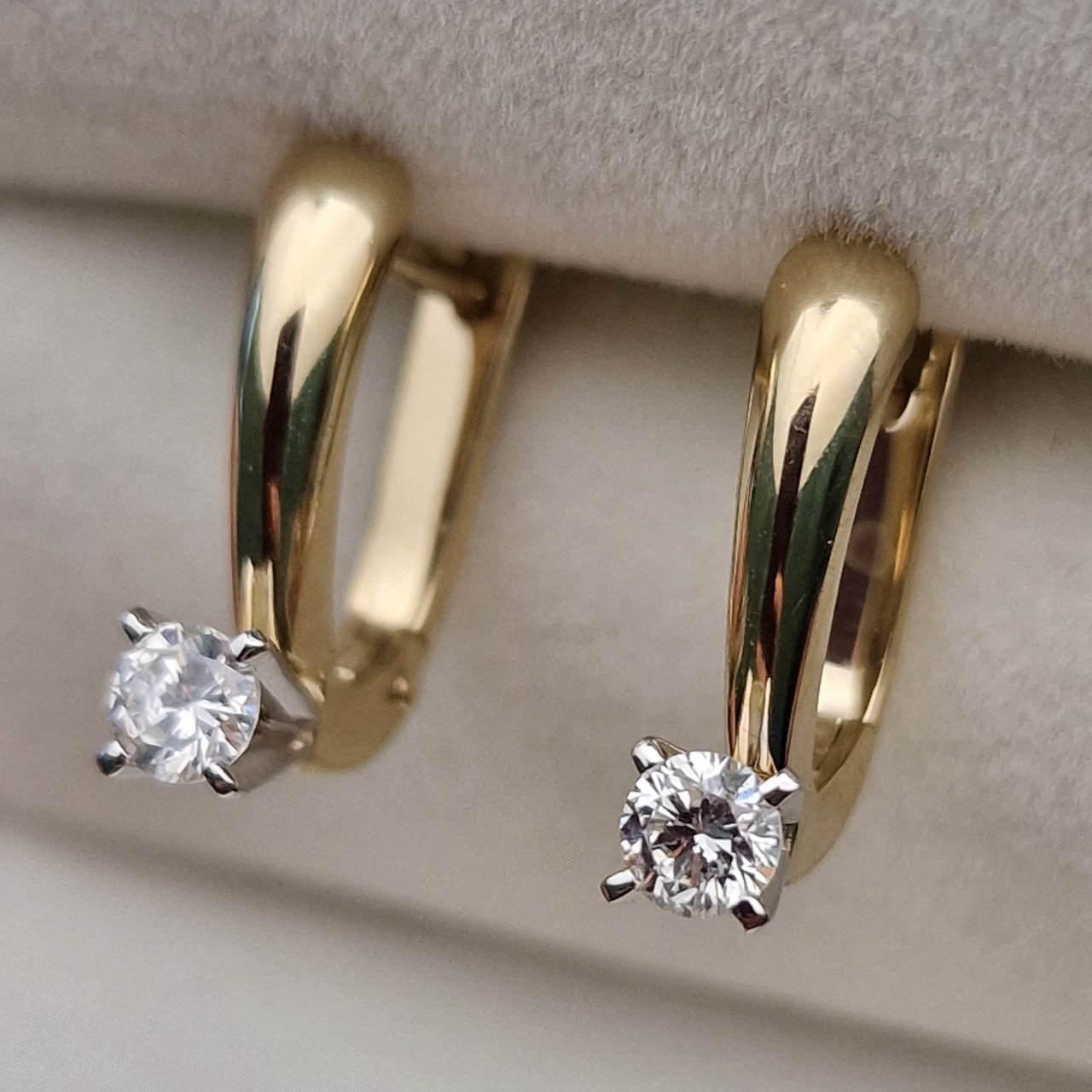 Серьги Deimantas 102190808 3,41гр 0,36ct. купить,NaN