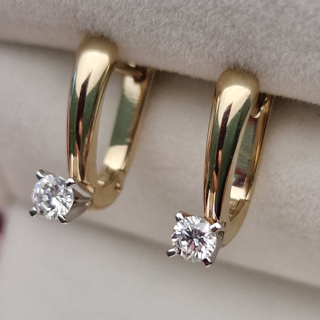 Серьги Deimantas 102190808 3,41гр 0,36ct. купить,NaN