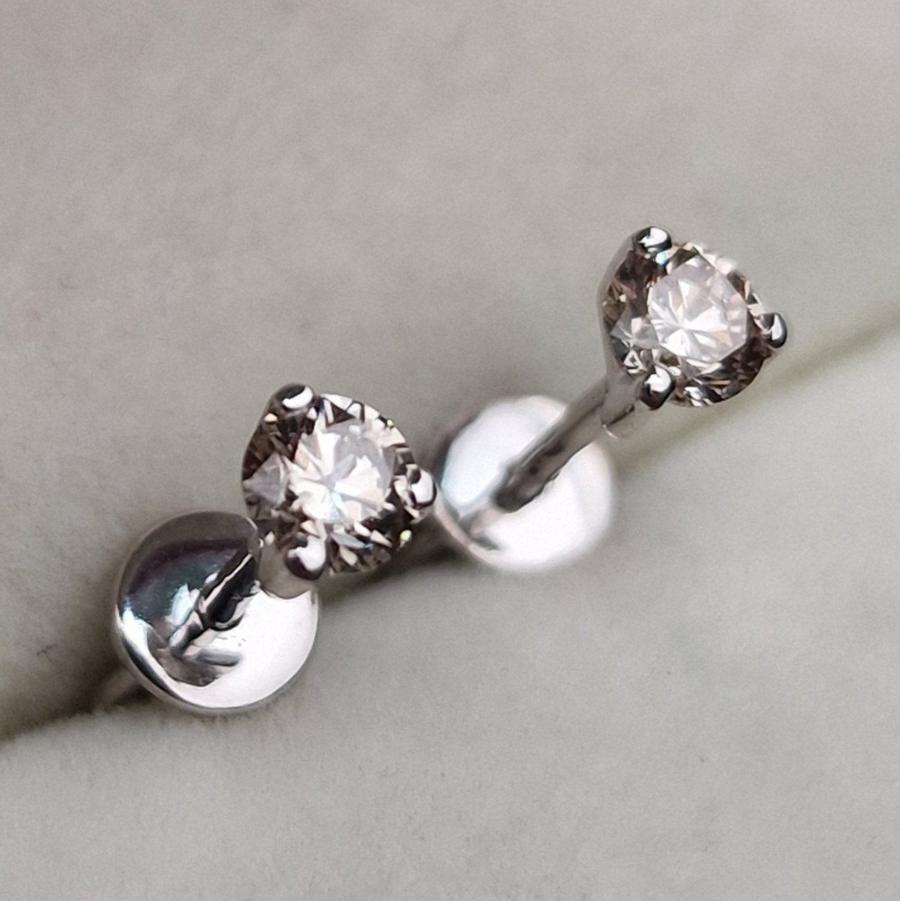 Серьги Deimantas 102191940 1,14гр 0,46ct. купить,NaN