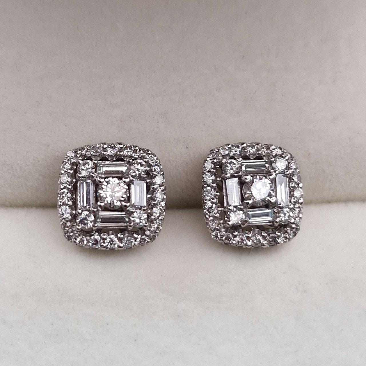 Серьги Deimantas 102190853 4,04гр 0,76ct. купить,NaN