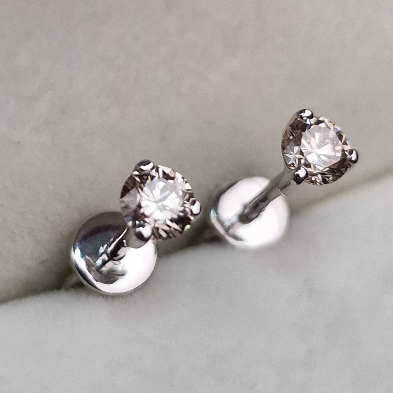 Серьги Deimantas 102191940 1,14гр 0,46ct. купить,NaN