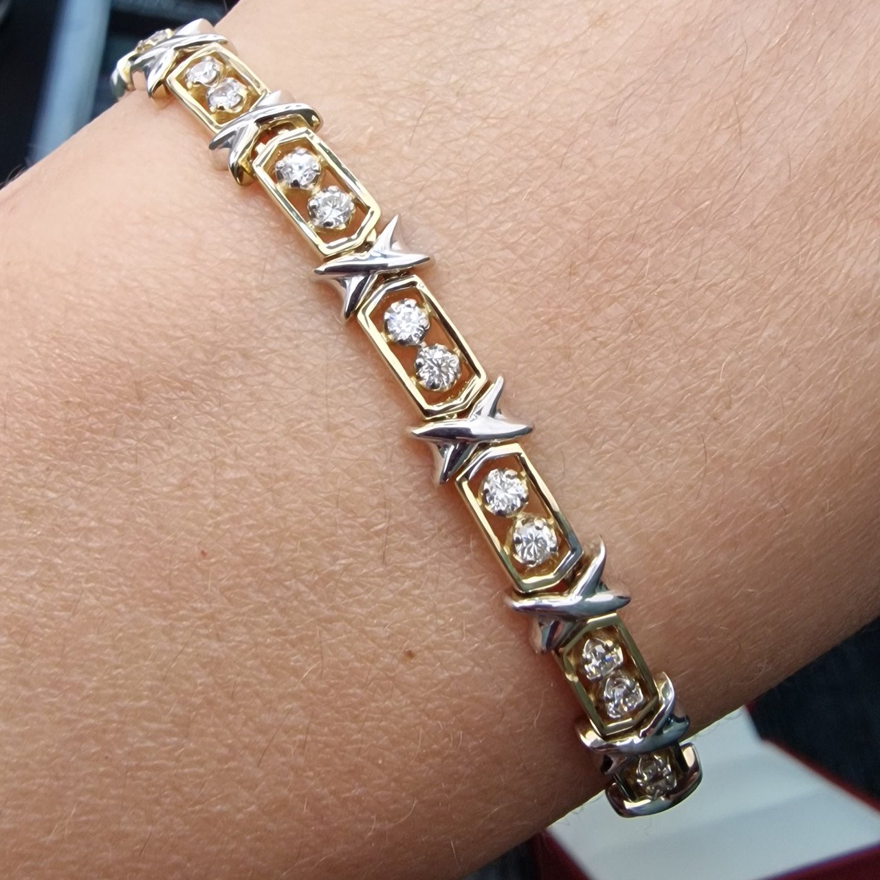 Браслет Deimantas 102198090 17,5р 13,32гр 1,088ct. купить,NaN