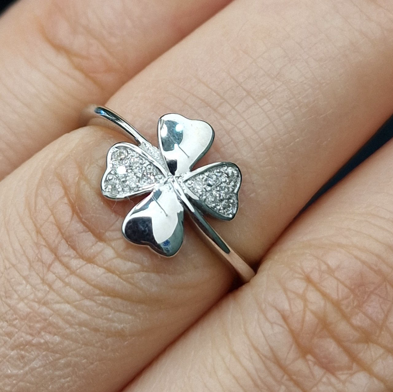 Кольцо Deimantas 102207744 16р 1,78гр 0,06ct. купить,NaN
