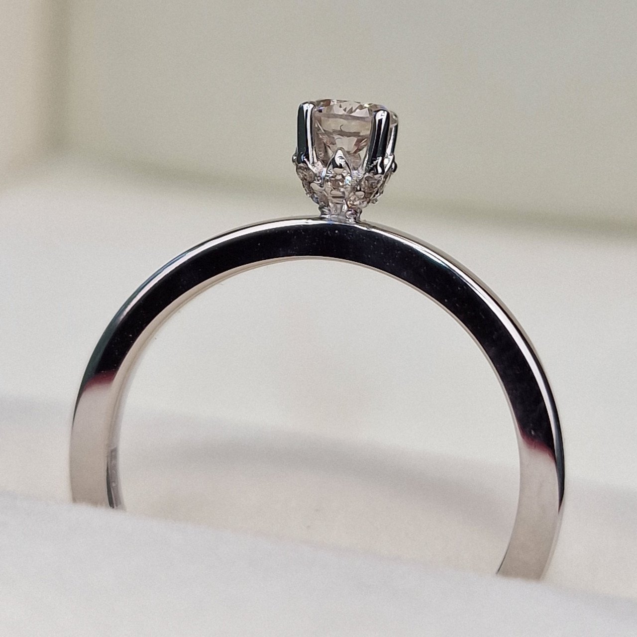 Кольцо Deimantas 102207739 16,5р 2,97гр 0,30ct. купить,NaN