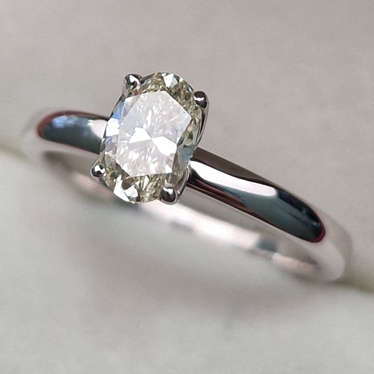 Кольцо Deimantas 102207786 16,5р 2,72гр 0,63ct. купить,NaN