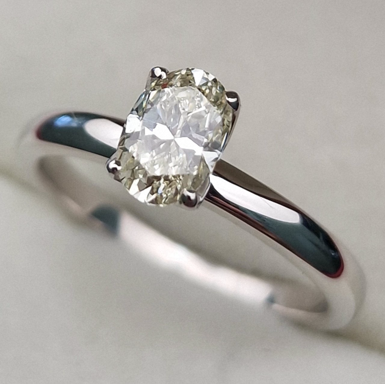 Кольцо Deimantas 102207786 16,5р 2,72гр 0,63ct. купить,NaN