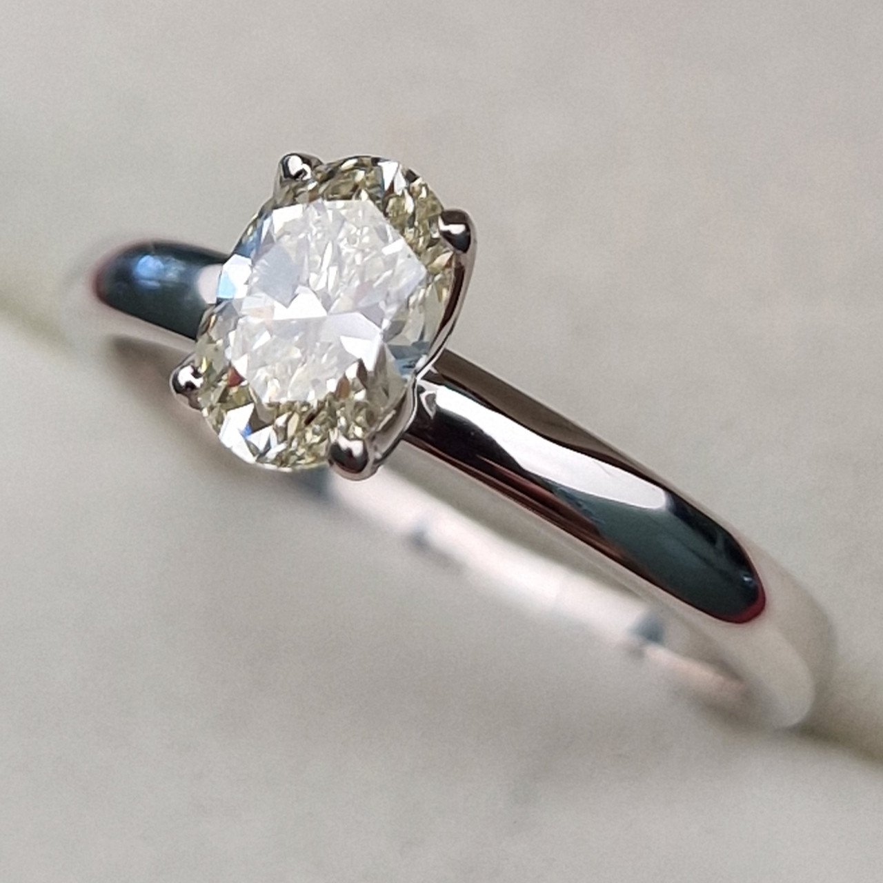 Кольцо Deimantas 102207786 16,5р 2,72гр 0,63ct. купить,NaN