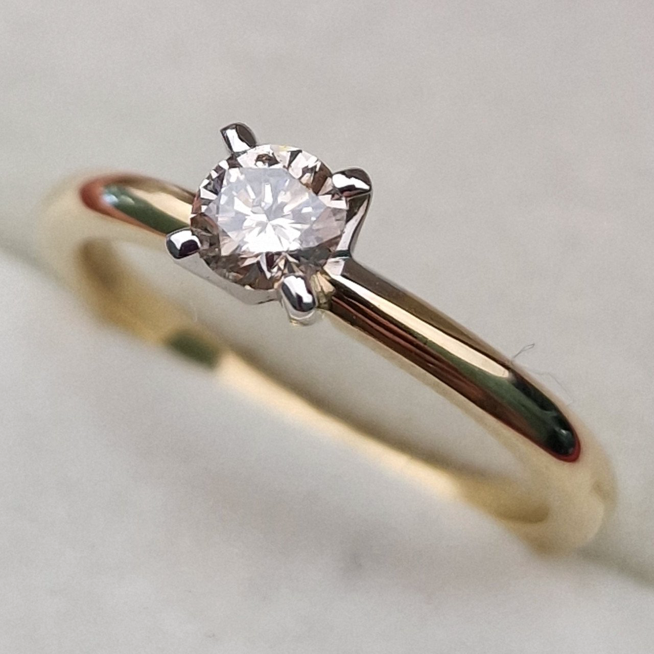 Кольцо Deimantas 102207888 15,5р 2,15гр 0,23ct. купить,NaN