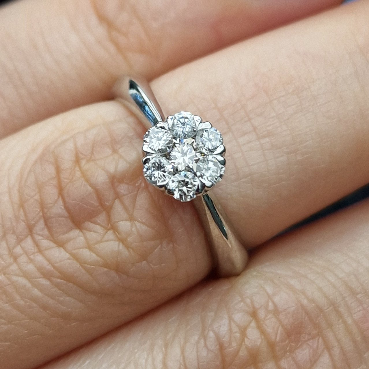 Кольцо Deimantas 102243811 16р 2,07гр 0,37ct. купить,NaN