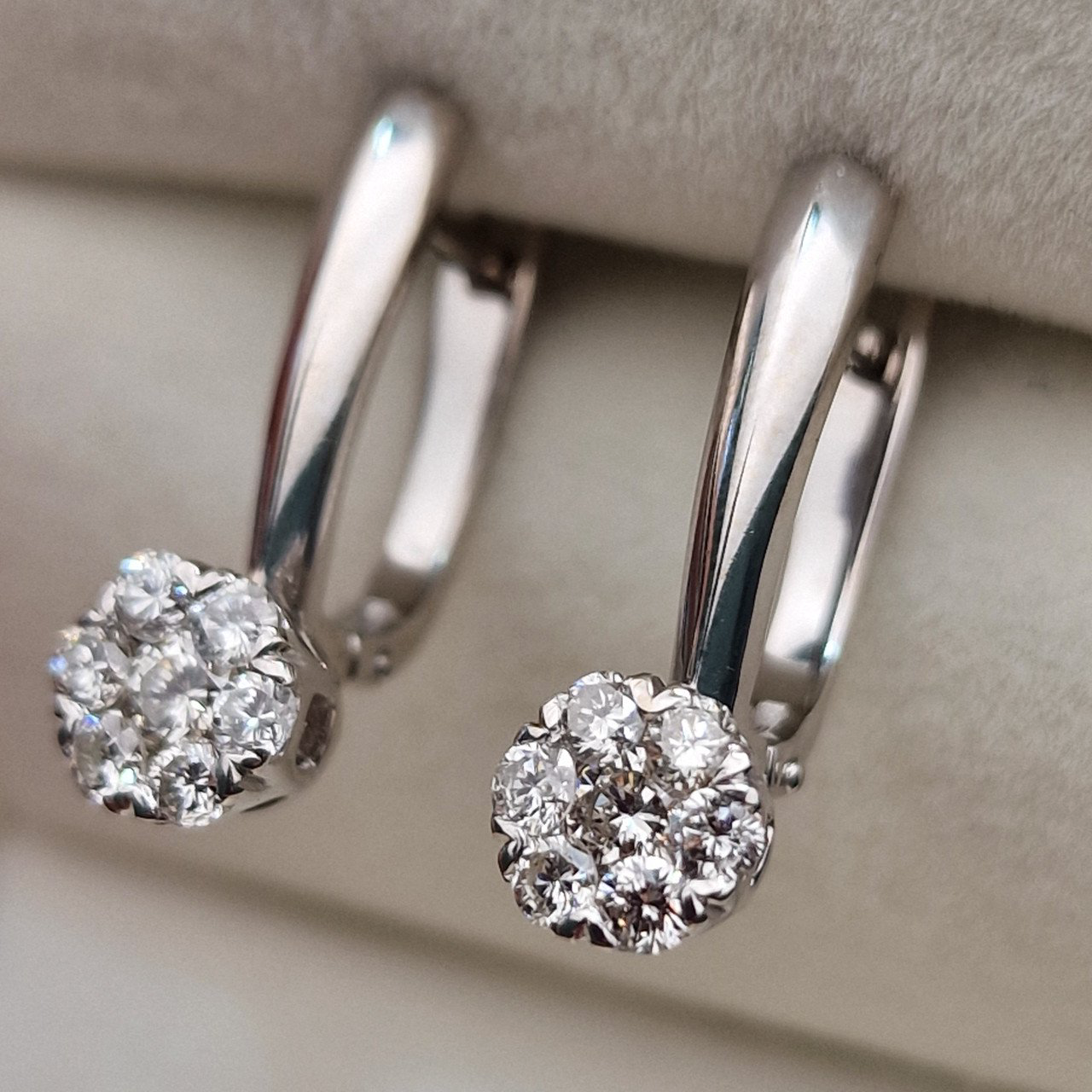 Серьги Deimantas 102243839 3,66гр 0,76ct. купить,NaN