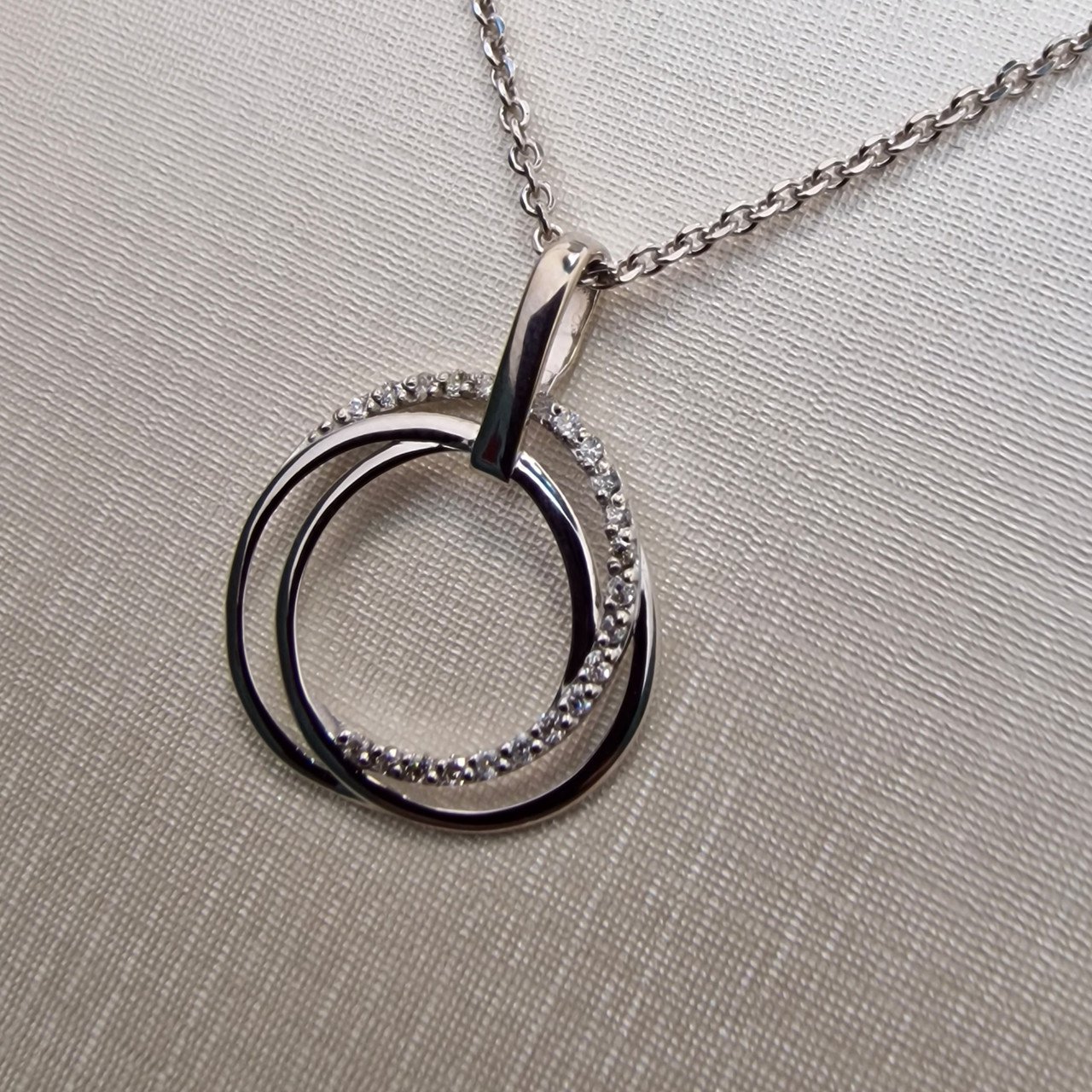 Кулон Deimantas 102243867 0,71гр 0,12ct. купить,NaN