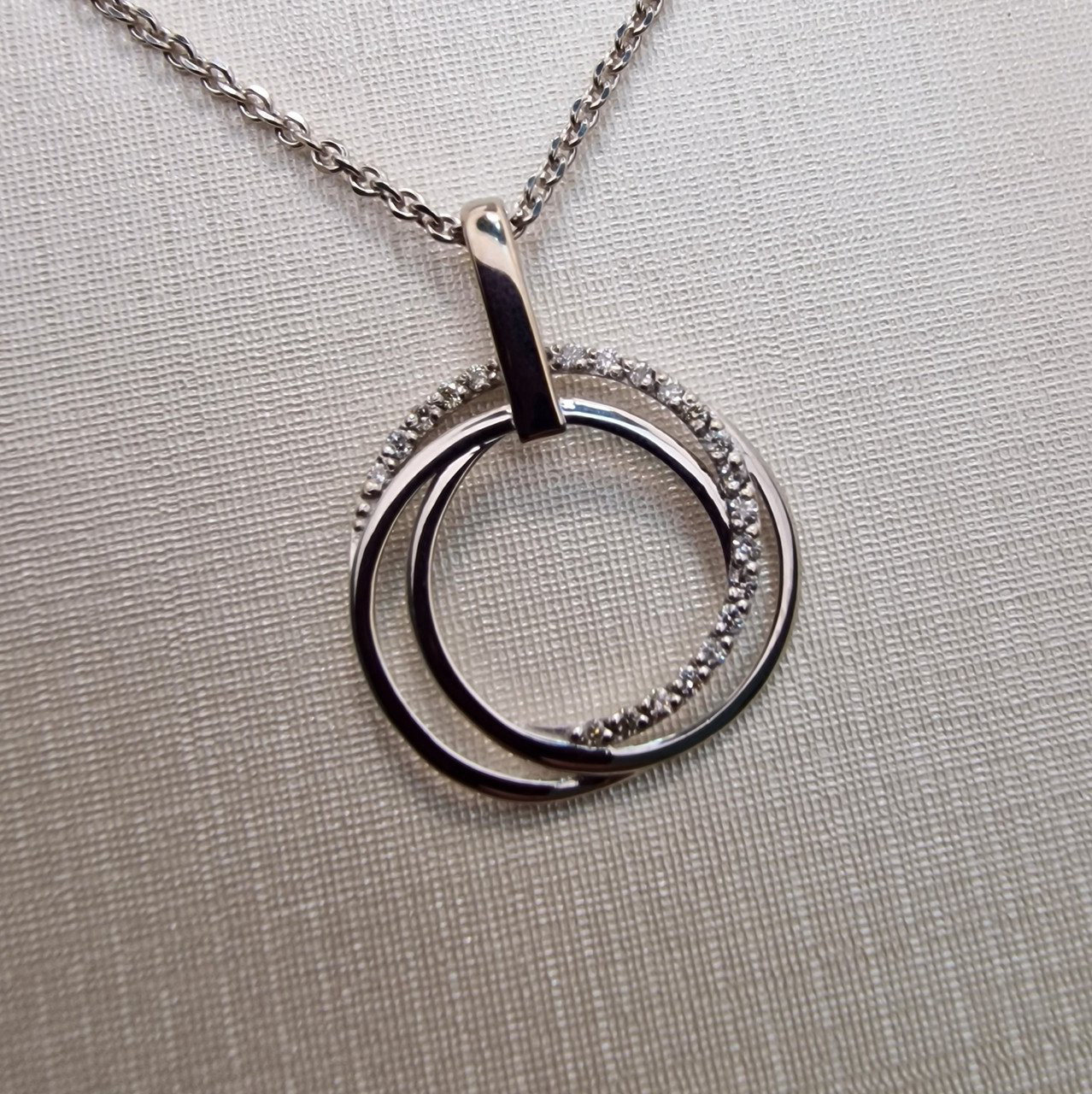 Кулон Deimantas 102243867 0,71гр 0,12ct. купить,NaN