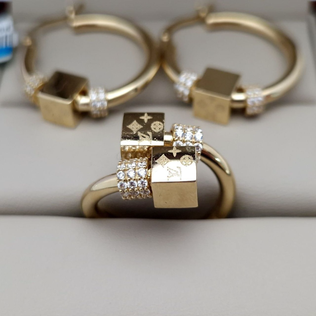 Комплект Averro A0611202517 золото 7.76гр - ForteMarket Комплект Averro A0611202517 золото 7.76гр купить,580450