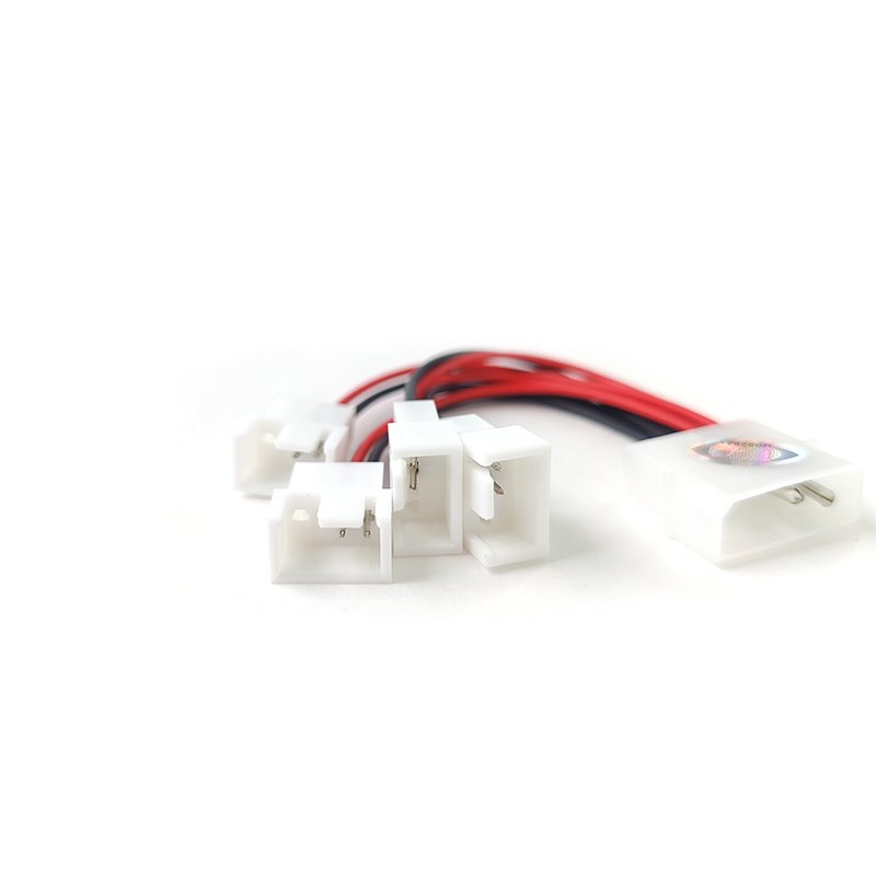 Переходник ViTi 4F3p1M белый - ForteMarket Переходник ViTi 4F3p1M белый купить,0