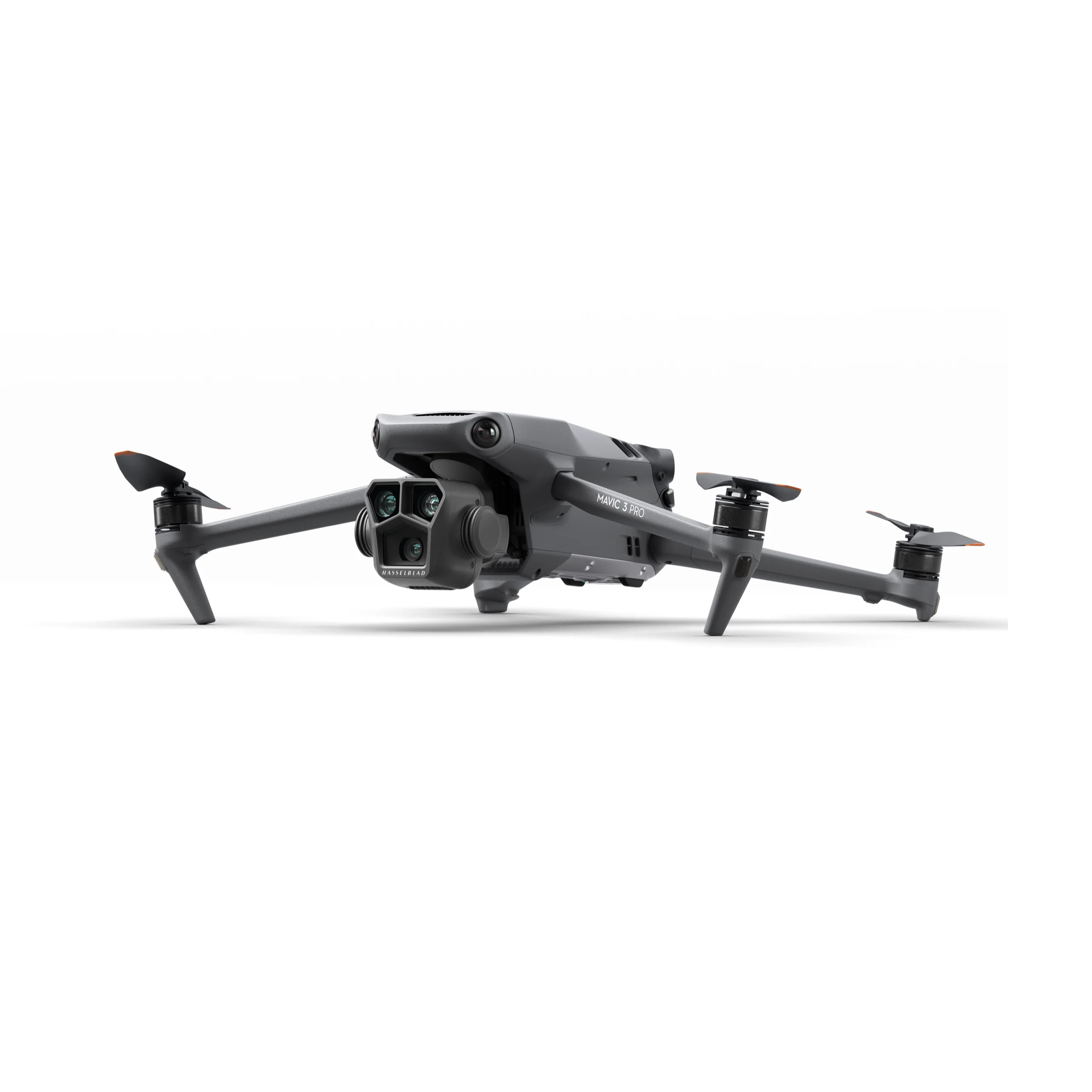 Квадрокоптер DJI Mavic 3 Pro Fly More Combo 