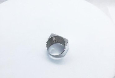 Кольцо PRESTIGE JEWELRY 04-401-0091_18.0 размер 18 вес 6.6 г серебро, без вставок купить,NaN
