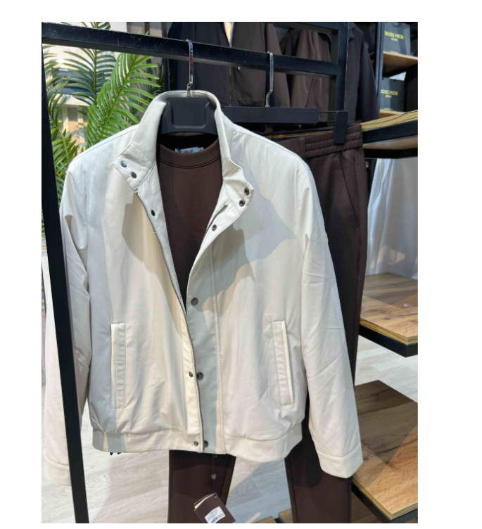 Ветровка Liwali casual белая 48