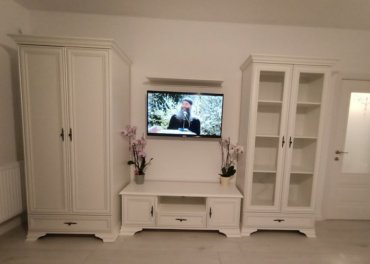 ТВ-тумба напольная Dominika Кентуки RTV2D1S, 144x52x44 см, белый купить,NaN