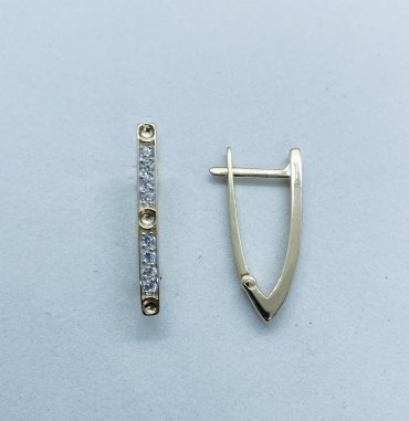 Серьги КЮЗ Дельта л1206824/1 вес 2.4 г золото, фианит купить,198400