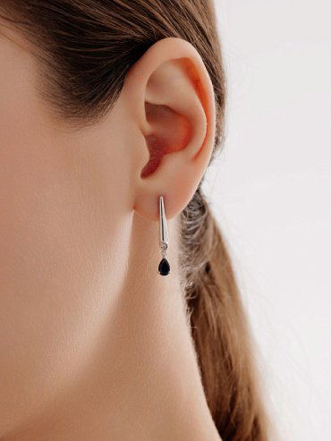 Серьги АЛЬКОР 02-4036_БГТС-00 вес 2.7 г серебро, наносапфир, бриллиант купить,NaN