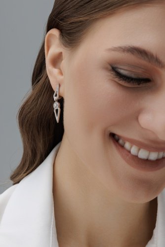 Серьги АЛЬКОР 02-4348_00КЦ-00 вес 3.7 г серебро, фианит купить,NaN