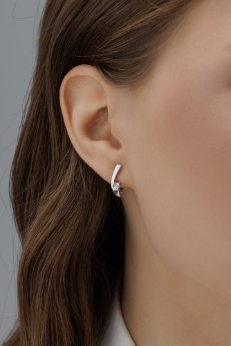 Серьги АЛЬКОР 02-4328_000Б-00 вес 2.6 г серебро, бриллиант купить,NaN