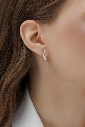 Серьги АЛЬКОР 02-4328_000Б-00 вес 2.6 г серебро, бриллиант купить,NaN