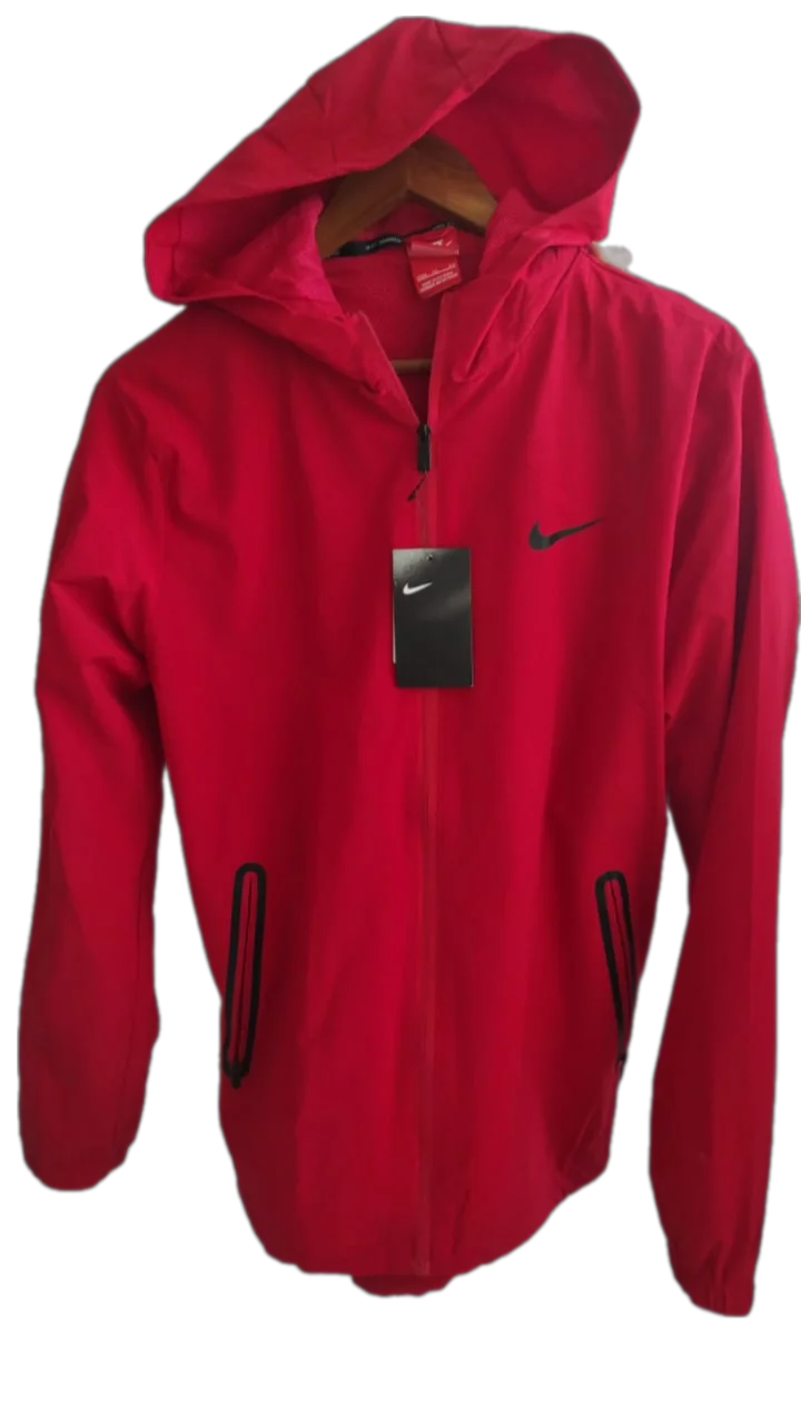 Ветровка Nike Tech Pack красная L-XL - ForteMarket Ветровка Nike Tech Pack красная L-XL купить,0